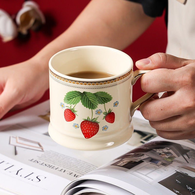 Gold Rim Strawberry Mug