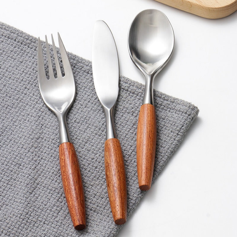 Chic Silver Cutlery Set