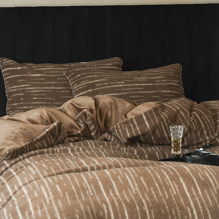 Warm Forest Bedding Set Collection