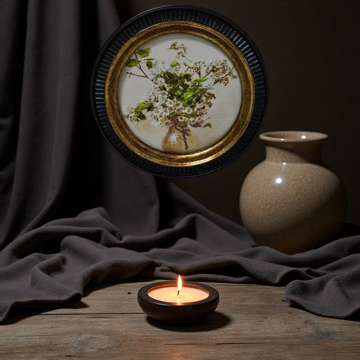 Ribbed Noir Gold Frame