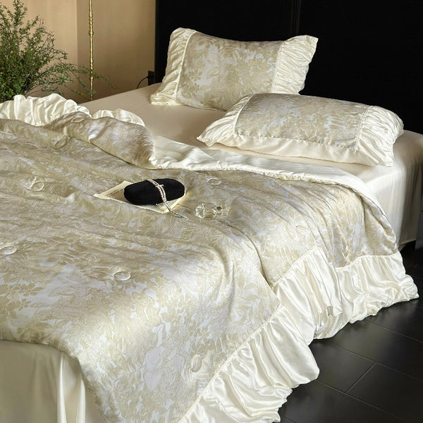 Parisian Ruffle Lyocell Summer Quilted Blanket