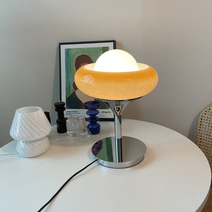 Vintage Egg Tart Table Lamp