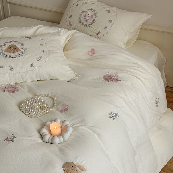 Miss Rabbit Bedding Set