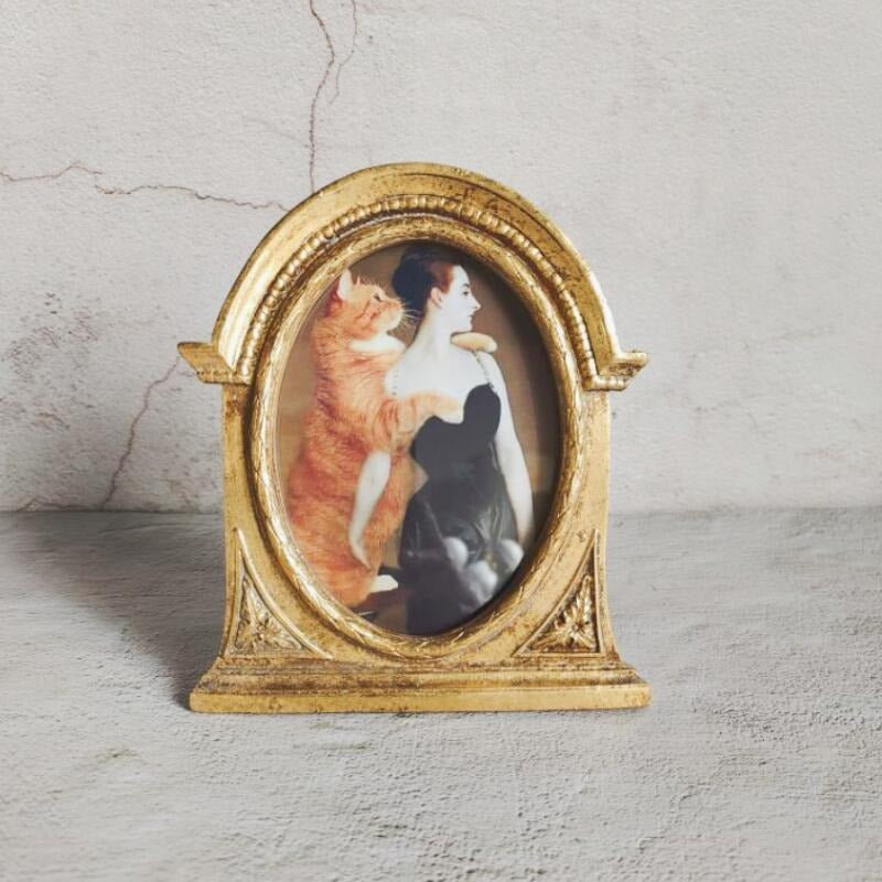 Retro Time Photo Frame