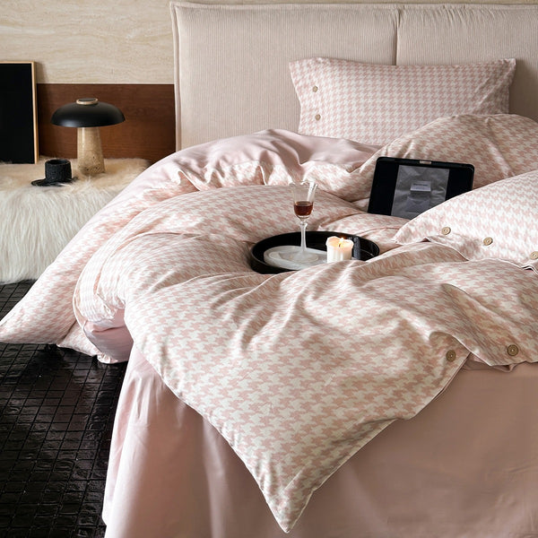 Lumina Houndstooth Bedding Set