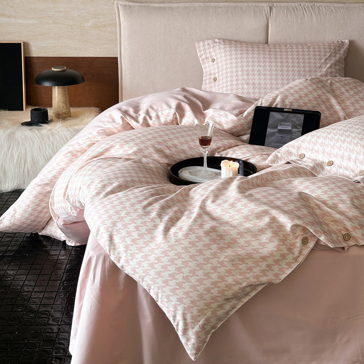 Lumina Houndstooth Bedding Set