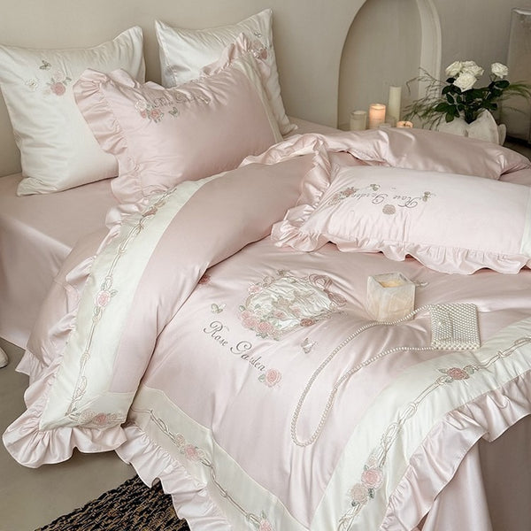 Rose Garden Bedding Set