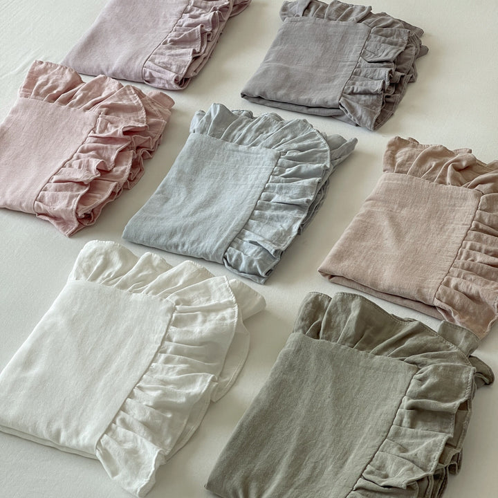Ruffled Muslin Pillowcase Set