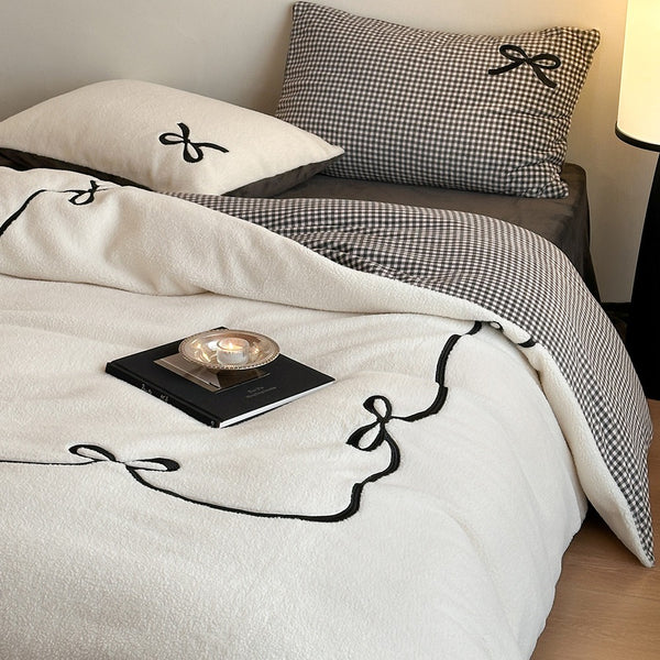 Ribbon Letter Fluffy Bedding Set