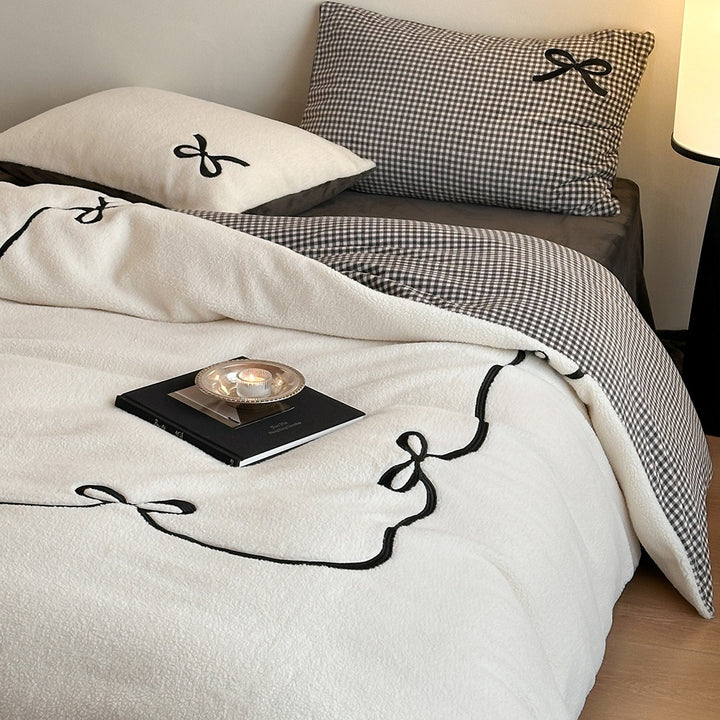 Ribbon Letter Fluffy Bedding Set