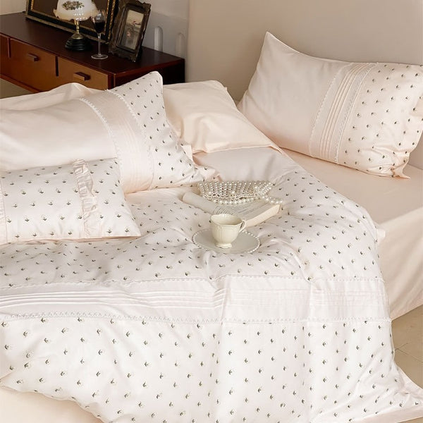 Bloom Whisper Bedding Set