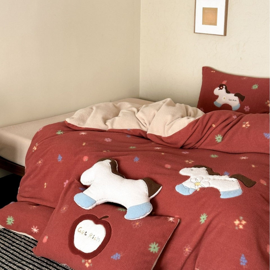 Lovely Pony Bedding Set
