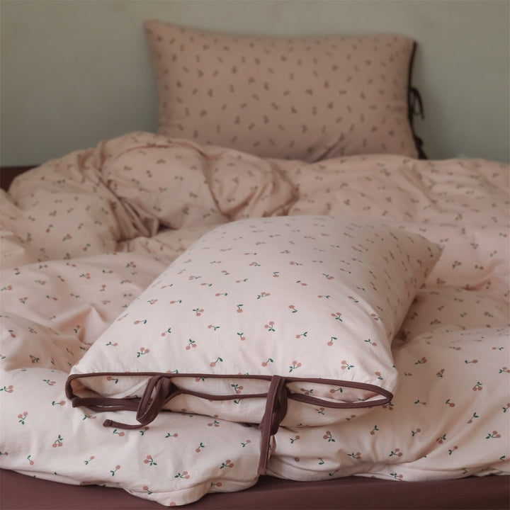 Cherry Ribbon Bedding Set