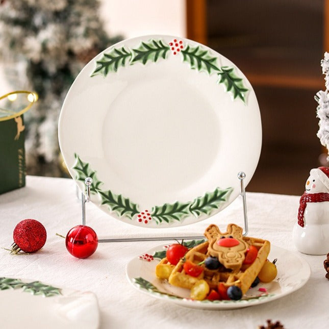 Xmas Holly Dinnerware