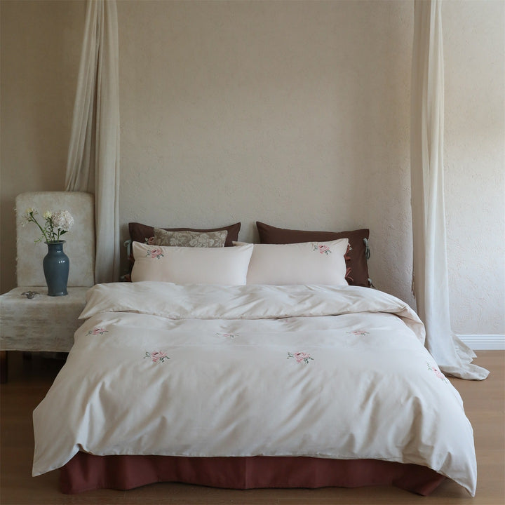 Rose Garden Bedding Set