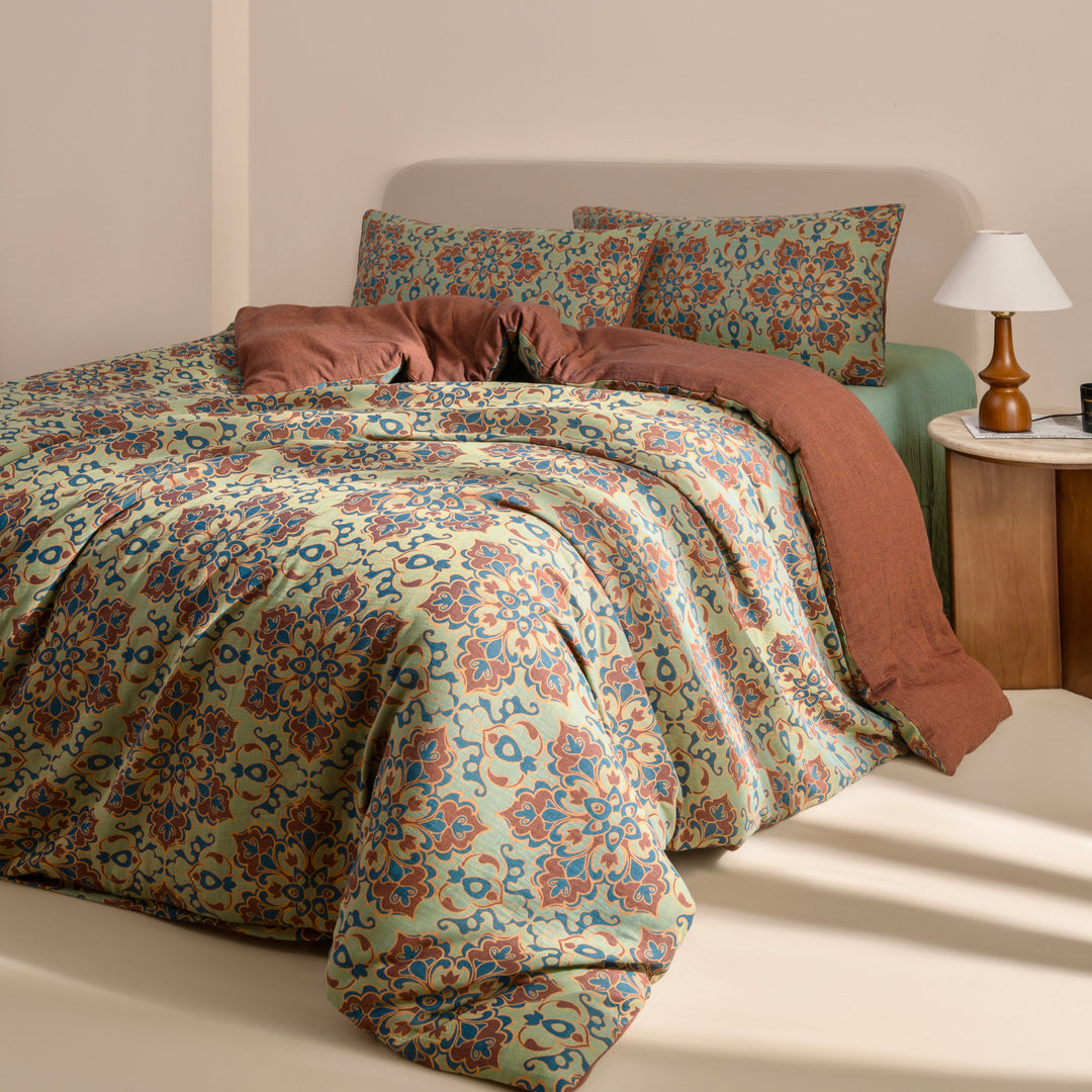 French Vintage Floral Bedding Set