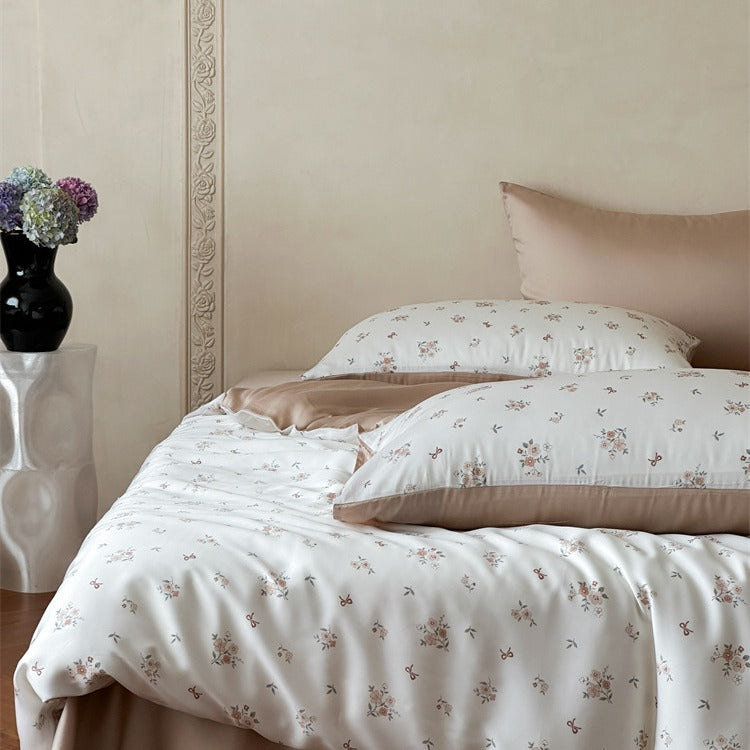Breeze Bloom Bedding Set