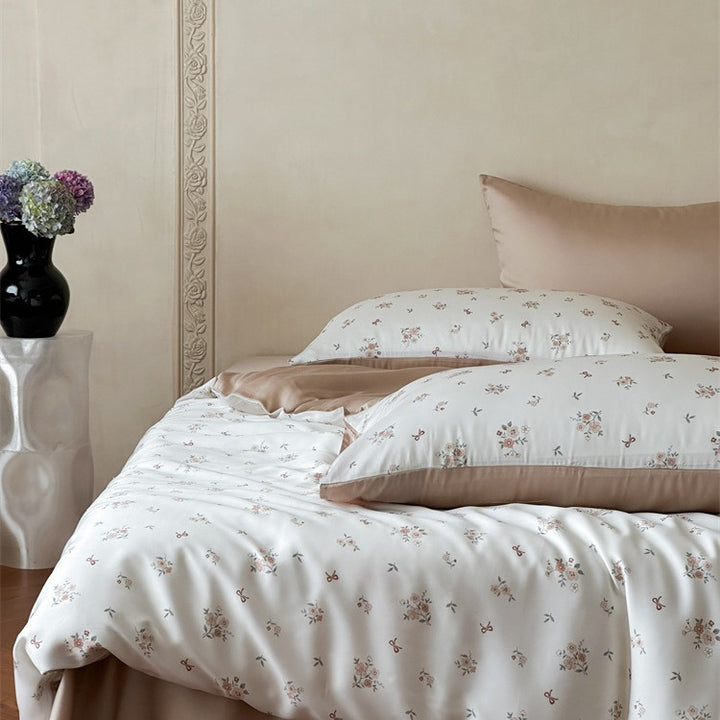Breeze Bloom Bedding Set
