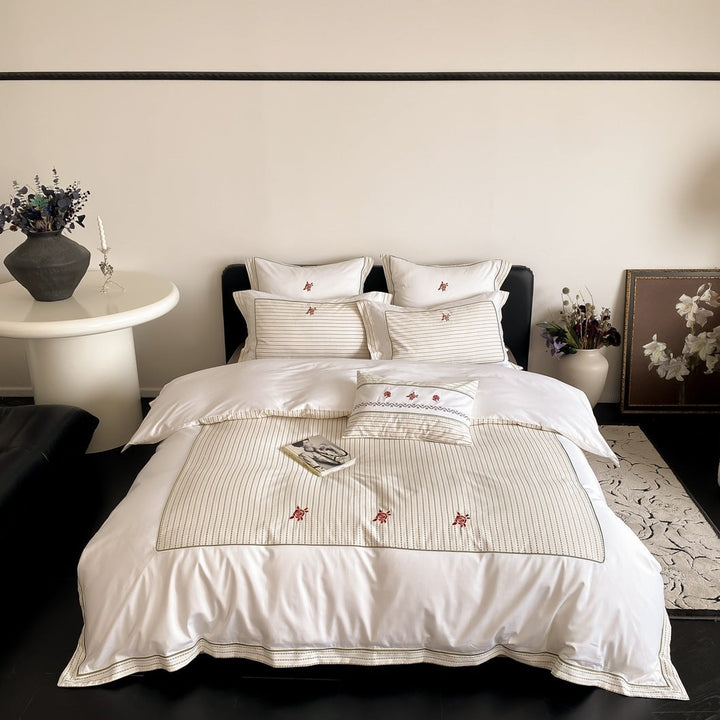 Melody of Roses Bedding Set