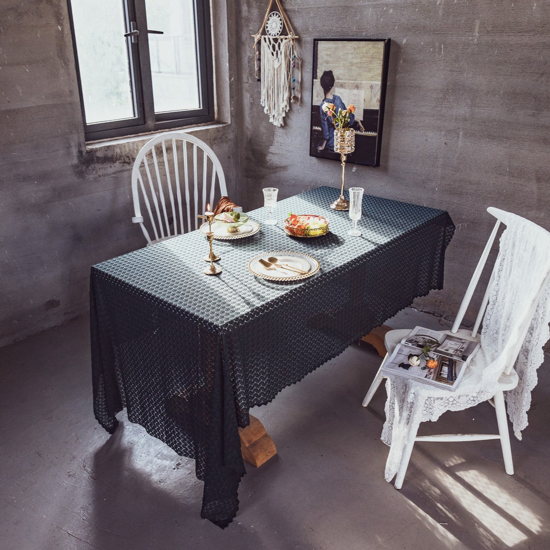 Rustic Ripple Lace Tablecloth