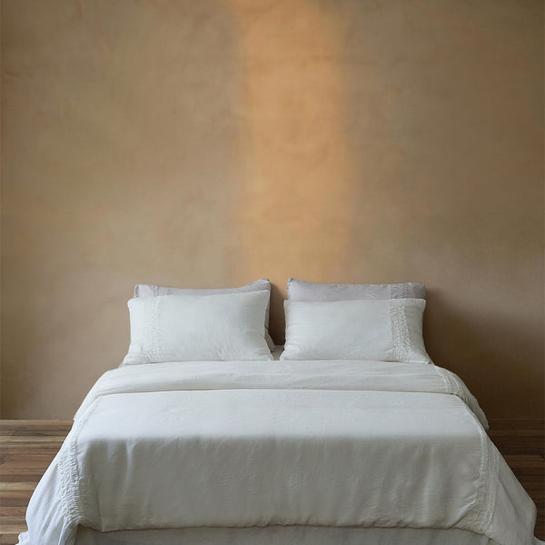 Cottage Ruched Bedding Set
