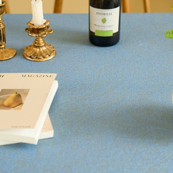 Cleaning Garland Tablecloth