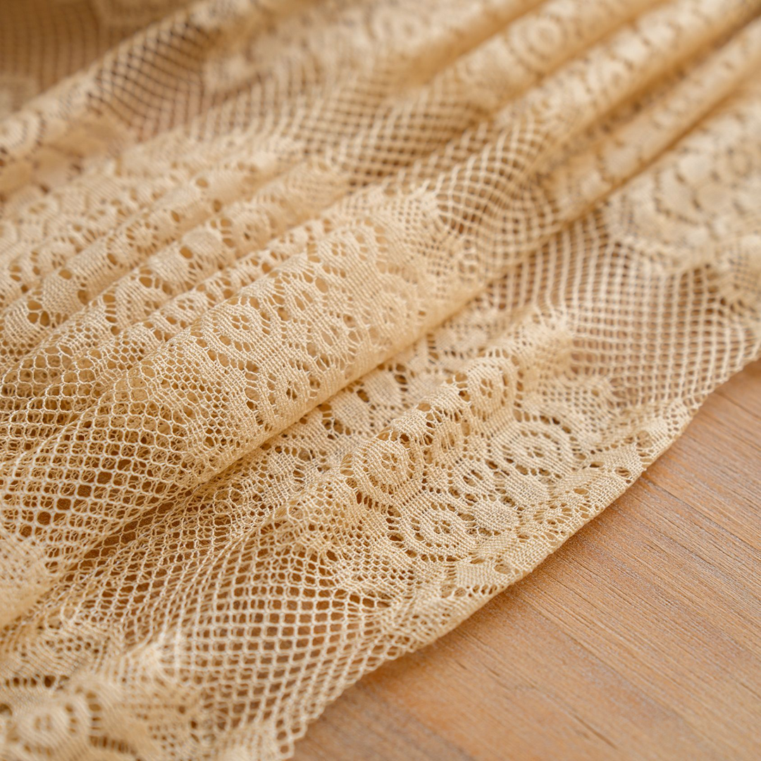 Retro Stripe Lace Tablecloth