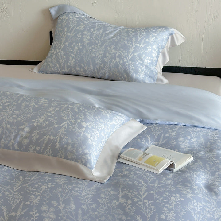 Azure Breeze Floral Bedding Set