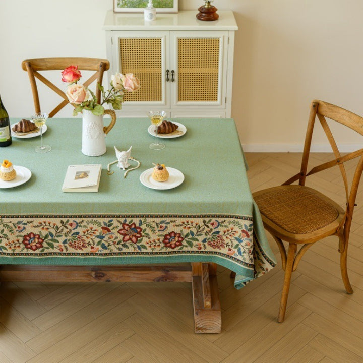 Cleaning Garland Tablecloth