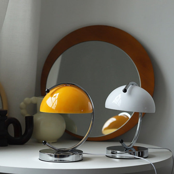 Crescent Glow Lamp