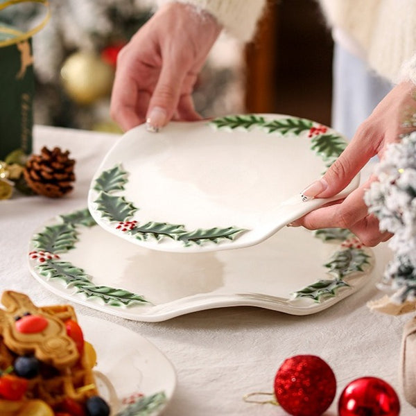 Xmas Holly Dinnerware