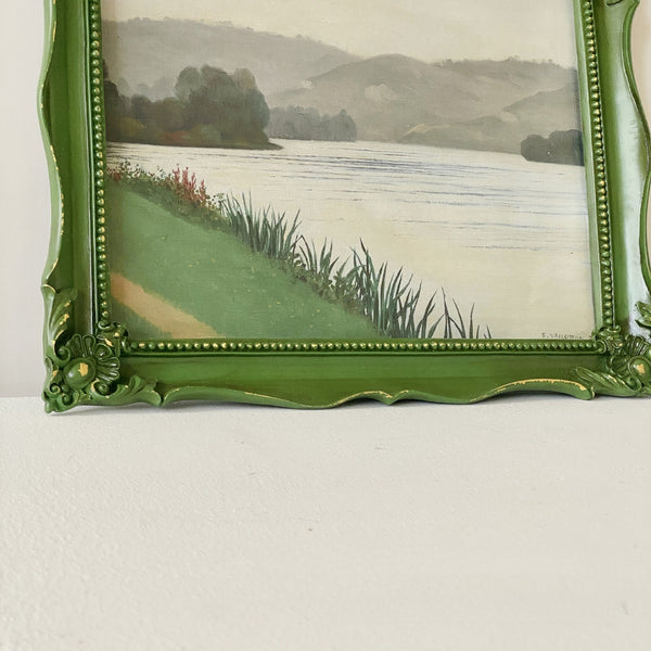 Verdant Baroque Scalloped Frame