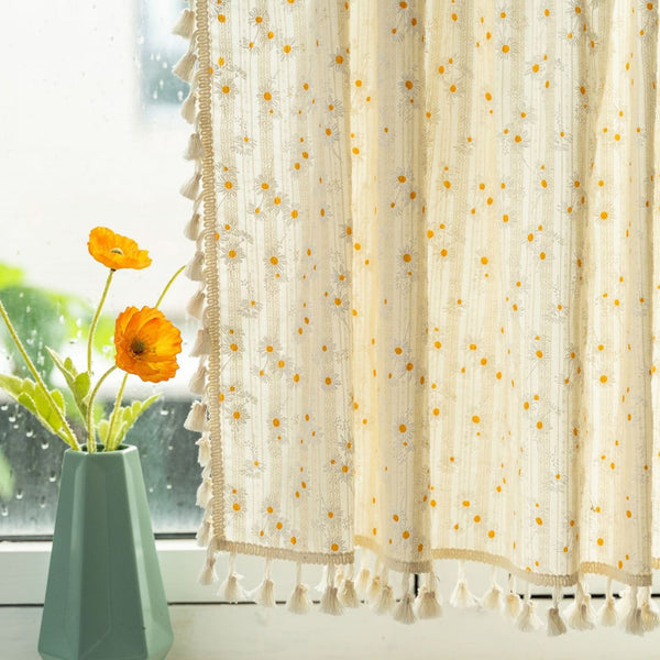 Daisyland Tassel Curtain