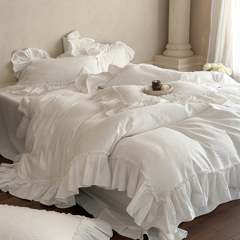 Time Line Bedding Set