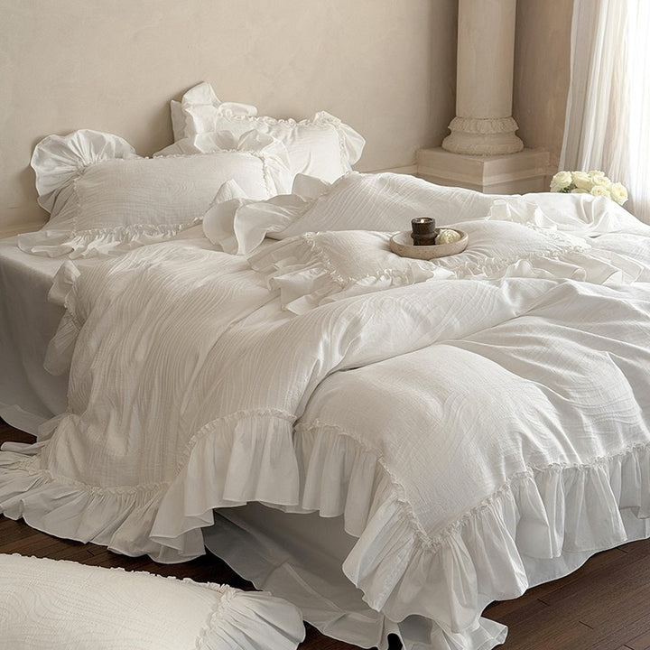 Time Line Bedding Set