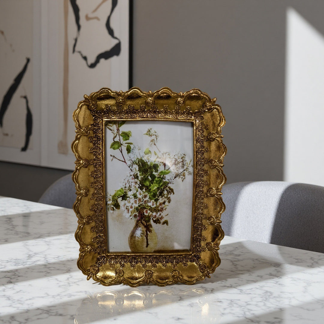 Vintage Glow Gold Frame