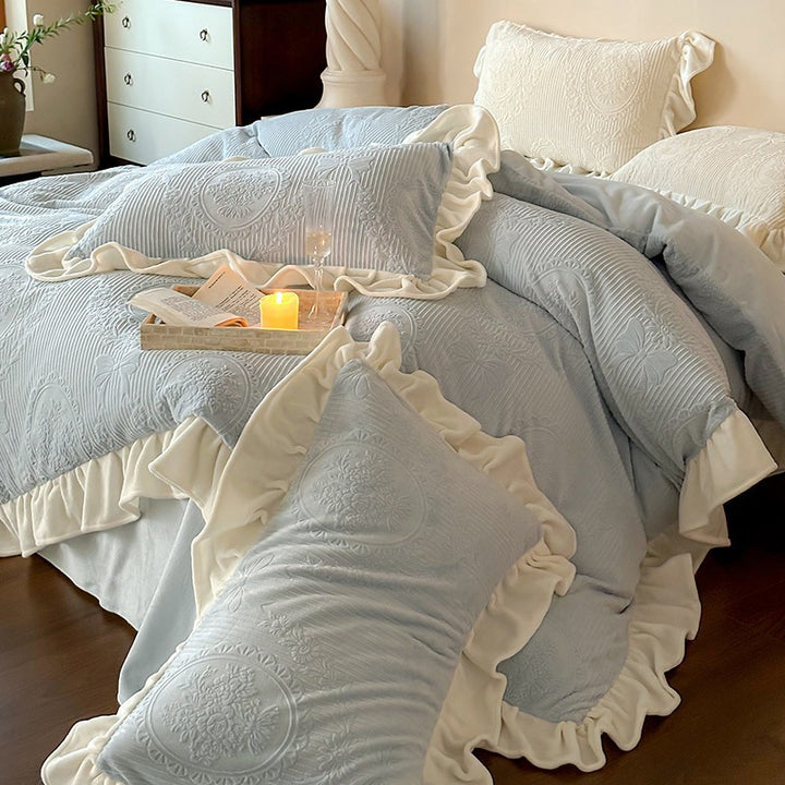 Warm French Ruffle Bedding Set