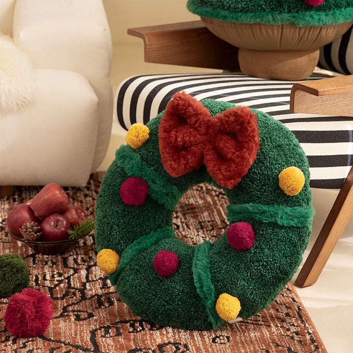 Xmas Wreath Cushion