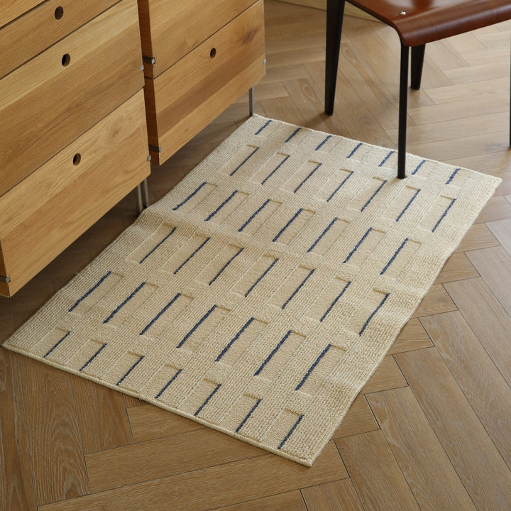 Line Groove Rug