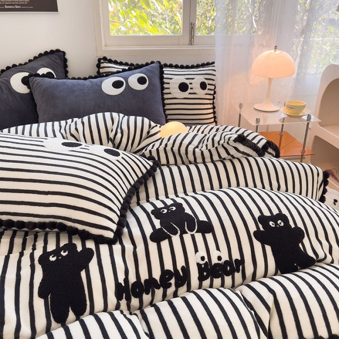Purrfectly Cozy Bear Print Bedding Set