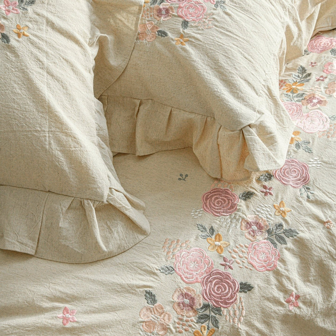 Prairie Rose Ruffle Bedding Set