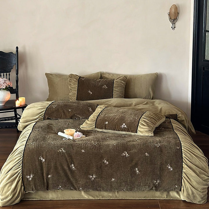 Floral Ruched Bedding Set