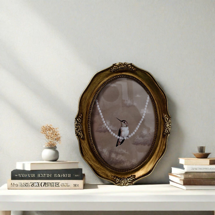 Romantic Vintage Oval Frame