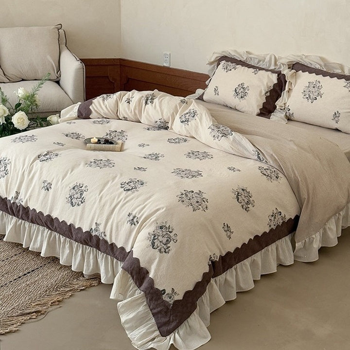 Chocolate Rose Bedding Set