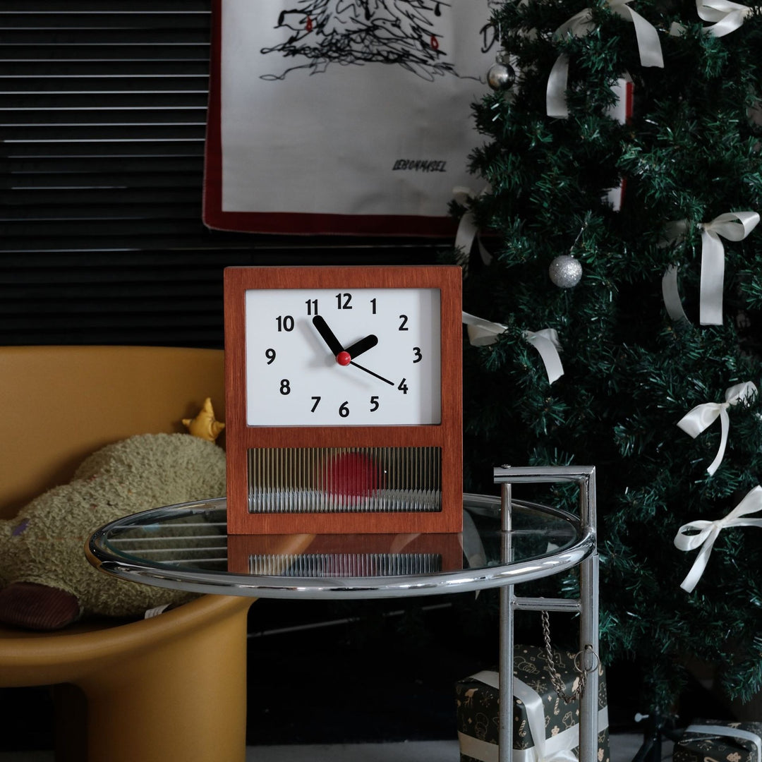 Red Dot Mid-Century Clock