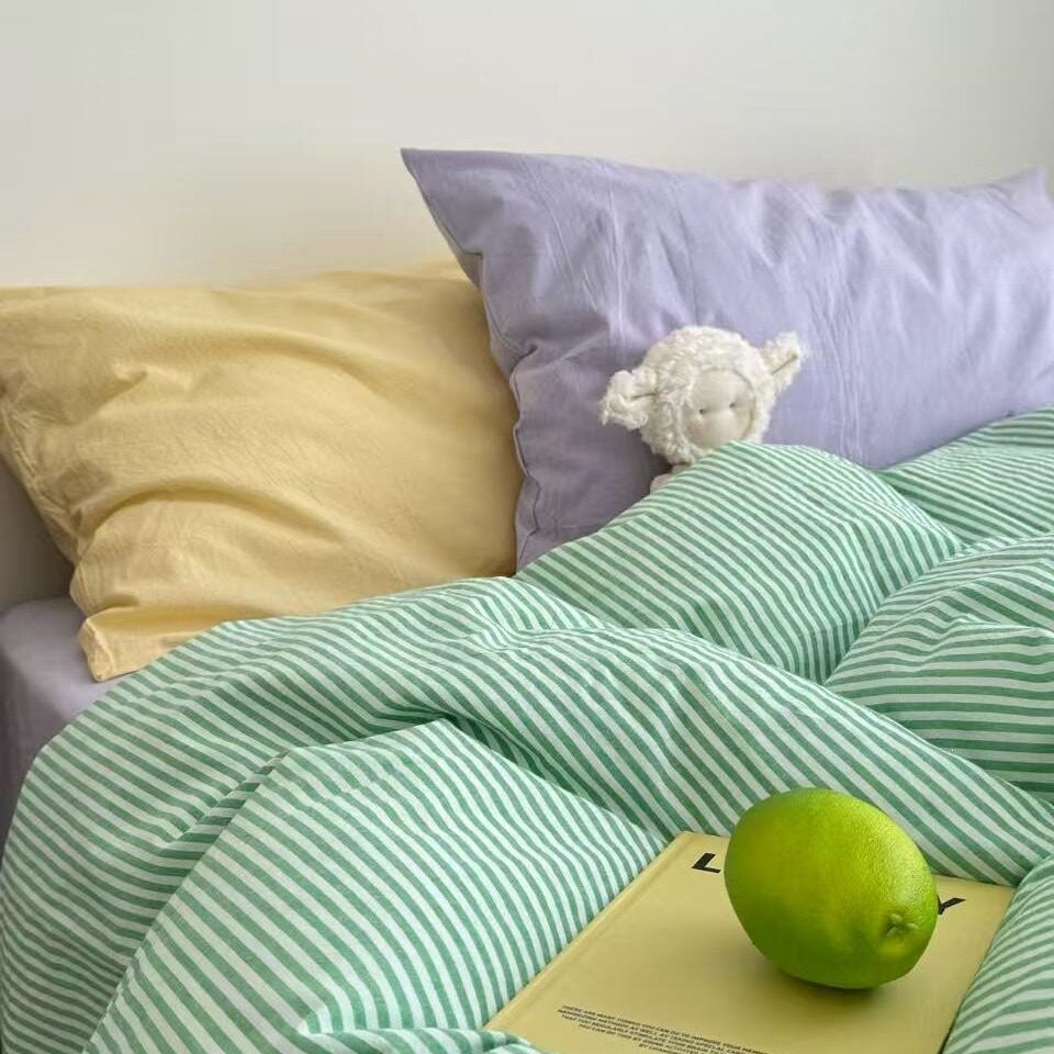 Summer Cloud Oasis Bedding Set