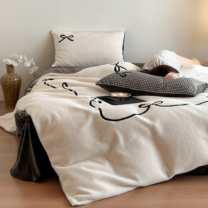 Ribbon Letter Fluffy Bedding Set