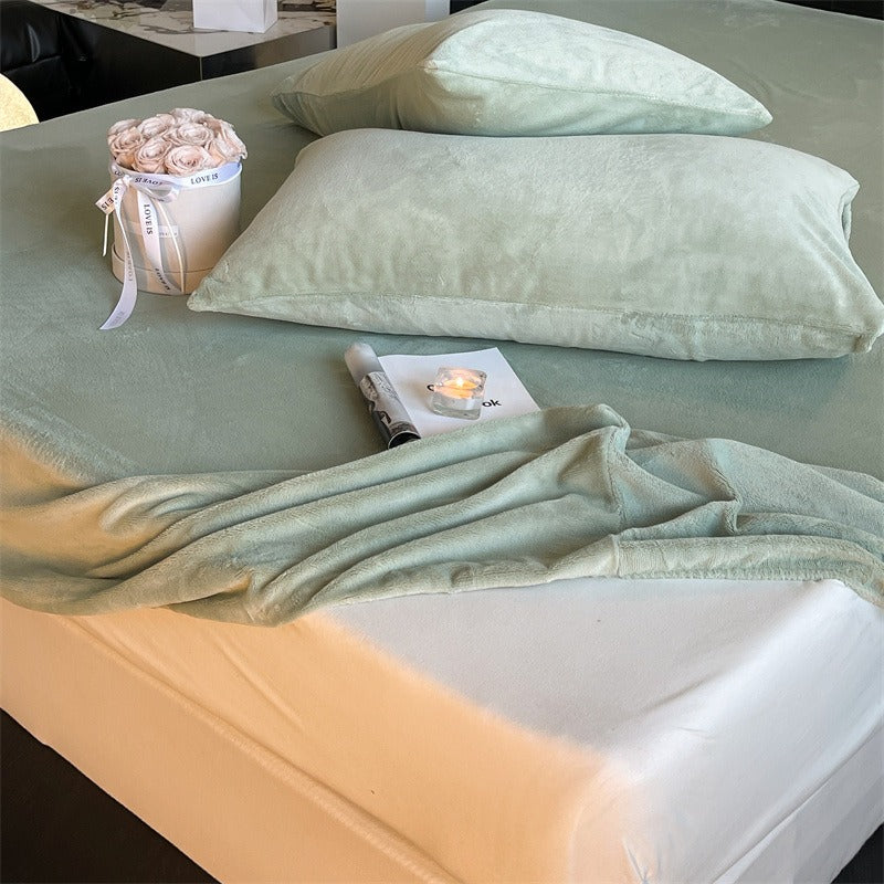 Warm Winter Fleece Fitted Sheet Collection