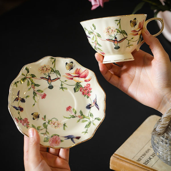 Hummingbird in Spring Teacup Set