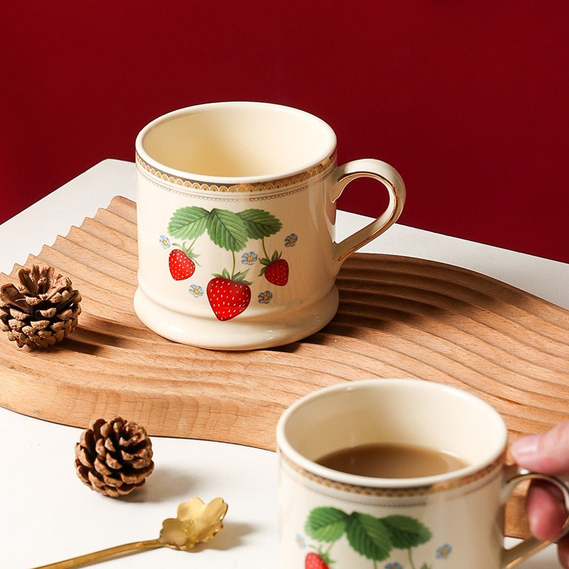 Gold Rim Strawberry Mug